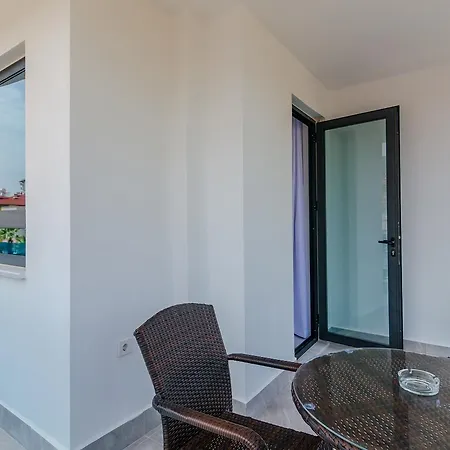 Elite Marine - Cleopatra, Center Apartment *